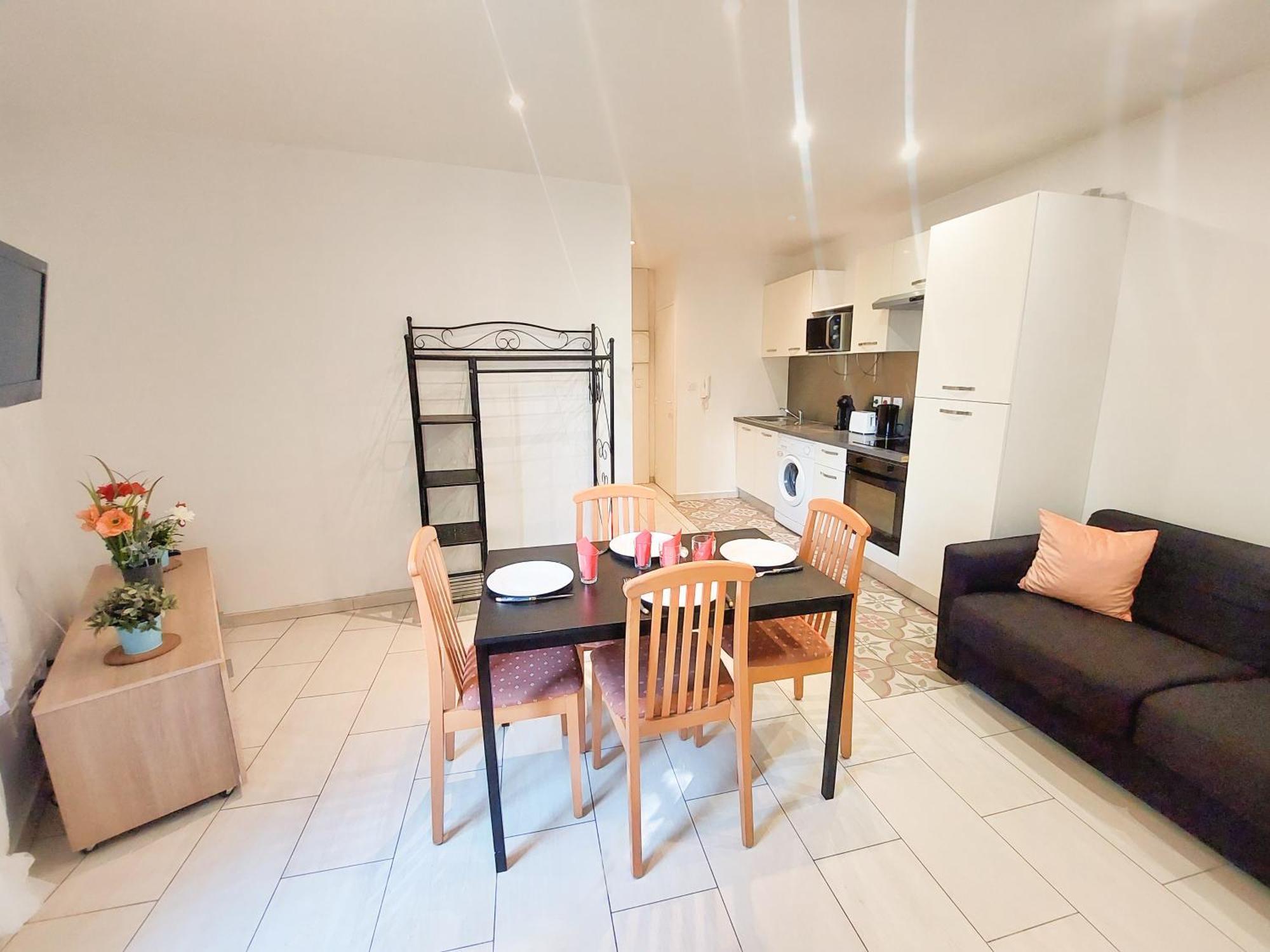 Charmant Appartement Pres Du Marche, Gare Et Port A 5Mn Toulon Dış mekan fotoğraf